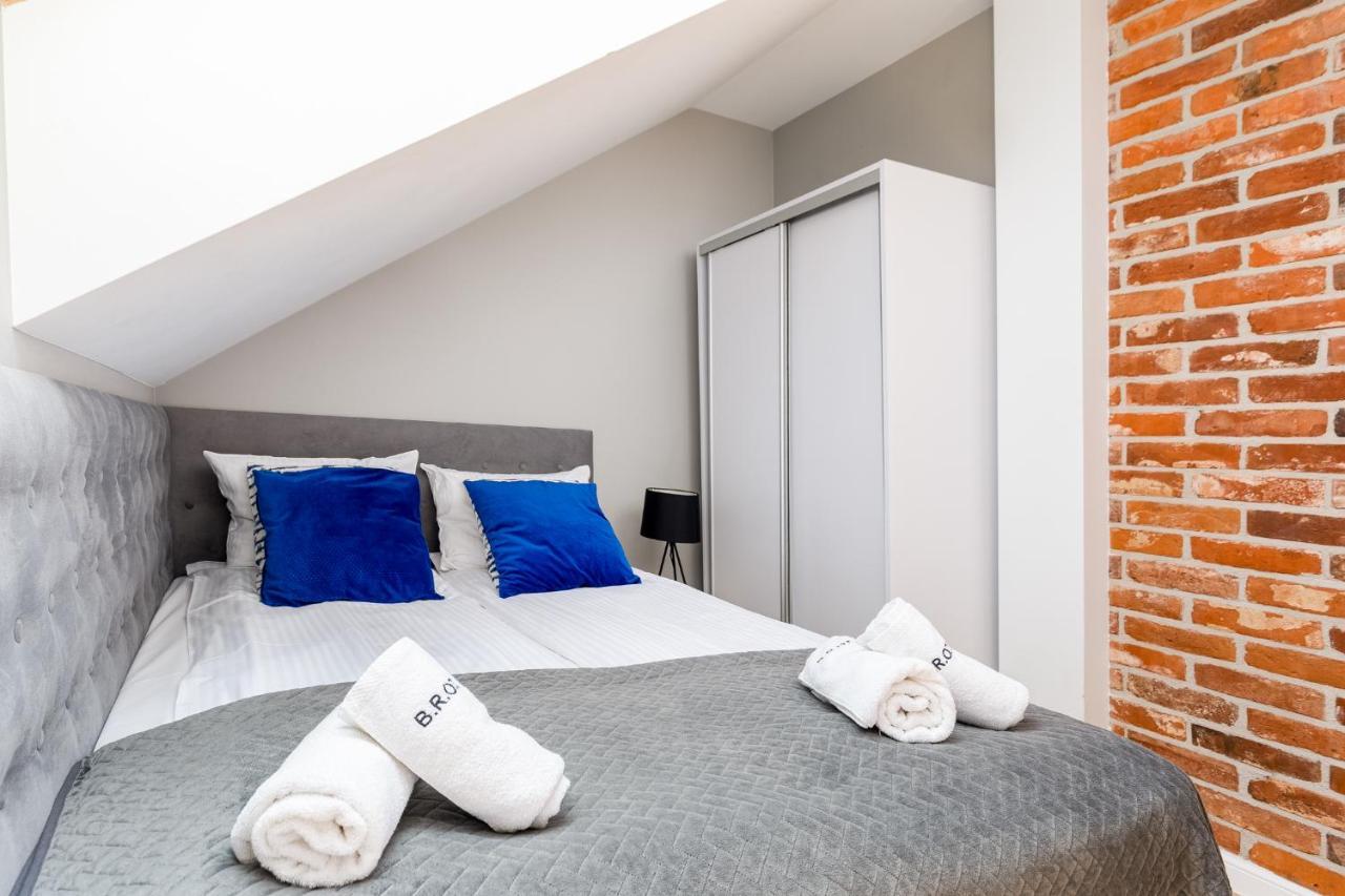 Saint Florian'S Suites - Old Town Luxury Apartments - By Upstairs Krakow Exterior photo