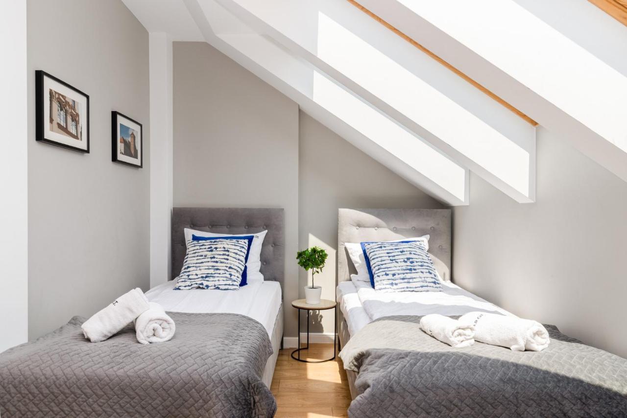 Saint Florian'S Suites - Old Town Luxury Apartments - By Upstairs Krakow Exterior photo