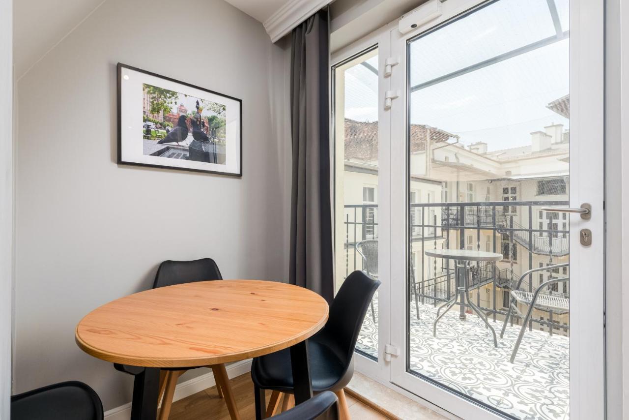 Saint Florian'S Suites - Old Town Luxury Apartments - By Upstairs Krakow Exterior photo