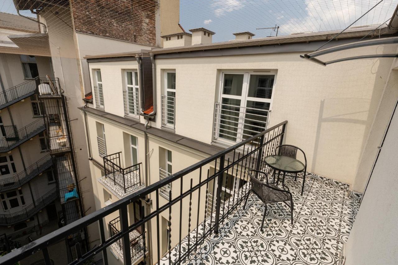 Saint Florian'S Suites - Old Town Luxury Apartments - By Upstairs Krakow Exterior photo