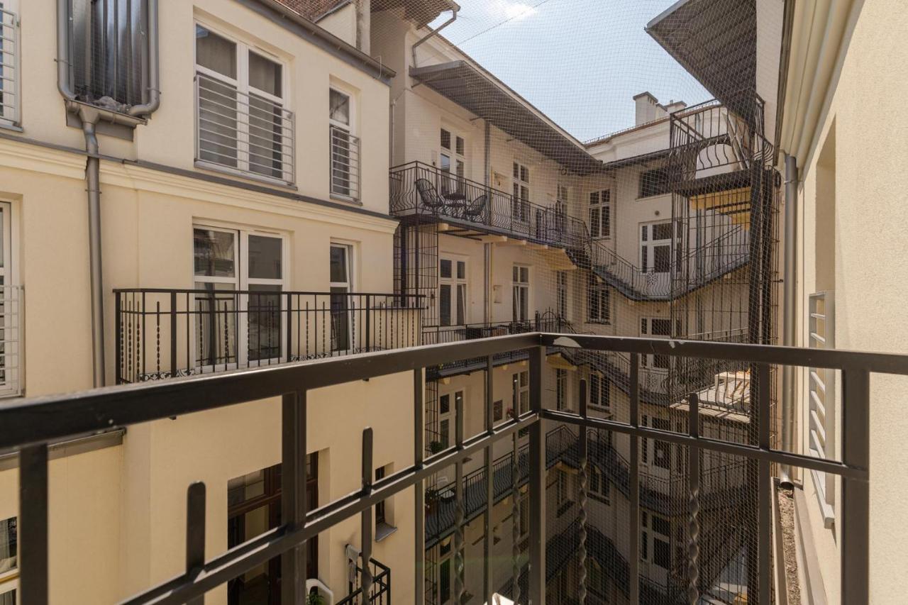 Saint Florian'S Suites - Old Town Luxury Apartments - By Upstairs Krakow Exterior photo
